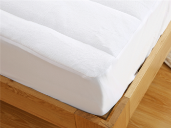 Super Soft Coral Fleece Quilted Filling Queen and king  Mattress Cover Protector
